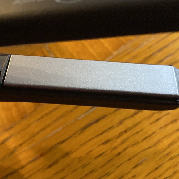 Conair mini pro 1/2 inch ceramic straightener - Picture 5 of 8